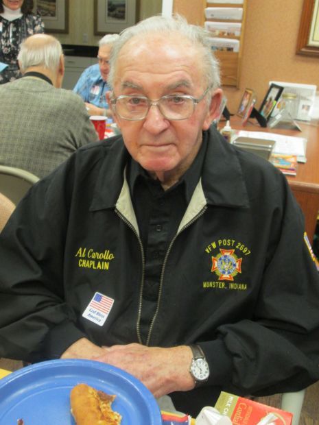 Veterans share stories at lunch in their honor